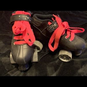 GTX 500 roller skates